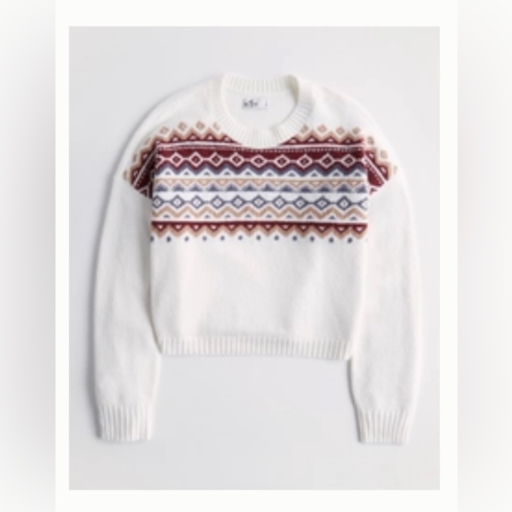 Hollister White Cropped Fuzzy Sweater